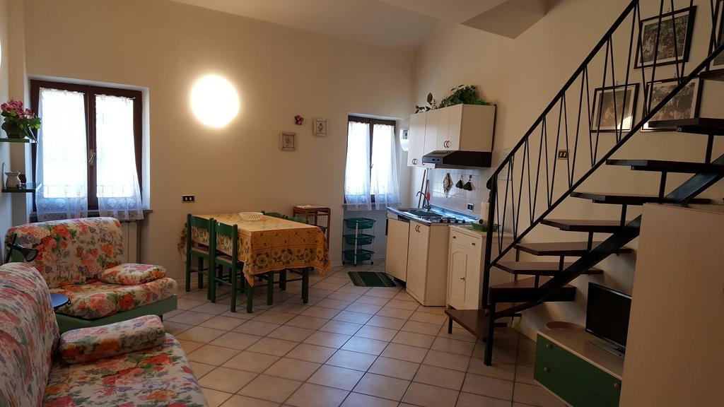 Residence Di Via Perugina 22 Γκούμπιο Εξωτερικό φωτογραφία