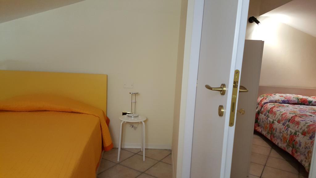 Residence Di Via Perugina 22 Γκούμπιο Εξωτερικό φωτογραφία